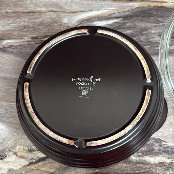 Pampered Chef 🧑🏻‍🍳 Rock Crock 4QT - Picture 5 of 5